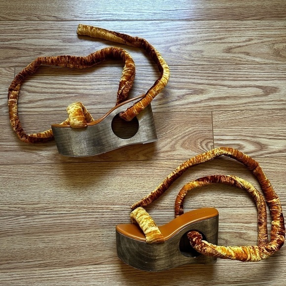 cult gaia Shoes - Cult Gaia Platform Sandals Size 37